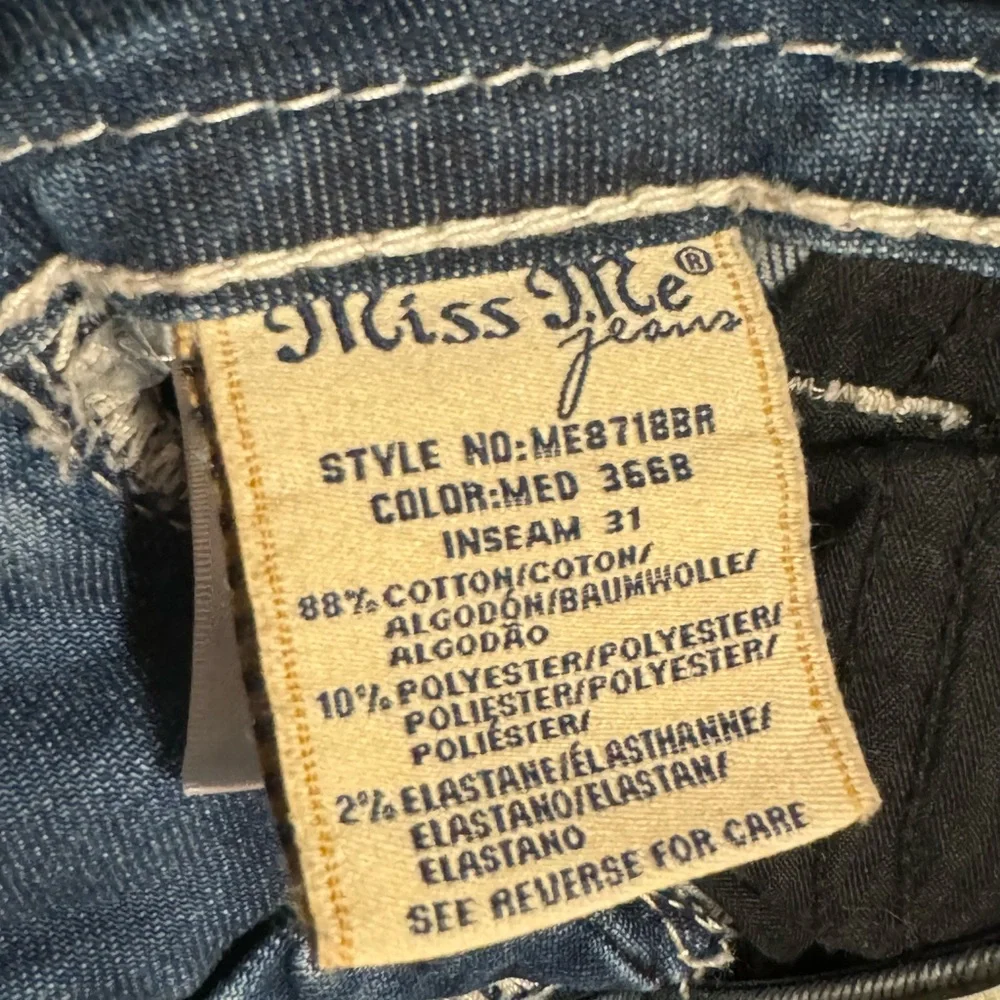 NEW Miss Me Women’s Denim Jeans Boot Mini Flare Size 26 Medium Wash Rhinestone - Picture 12 of 12